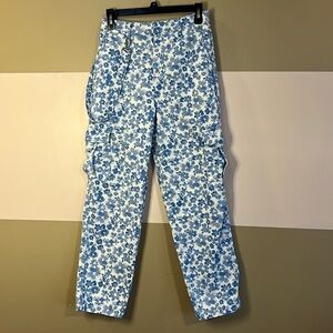 Forever 21 Floral Ankle Pants size Small